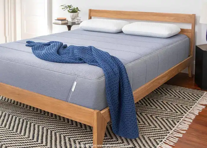 Tuft and Needle Hybrid Mattress Review